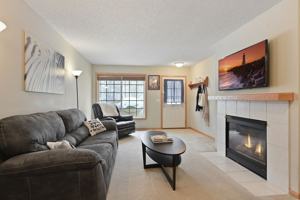 featured image of 20505 Erin Court #20505