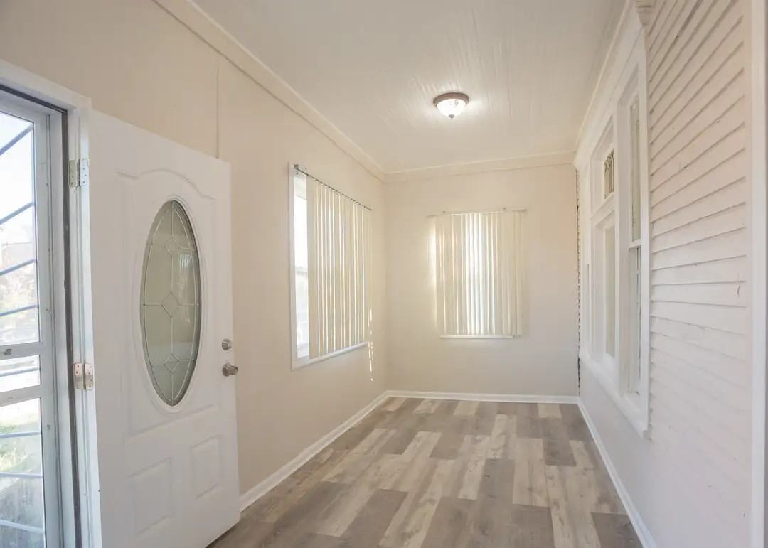 8622 S Wood St #1 - Photo 2 of 11