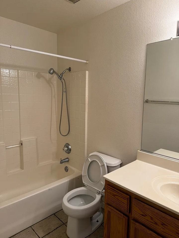 2505 Shell Ct #NA - Photo 4 of 11