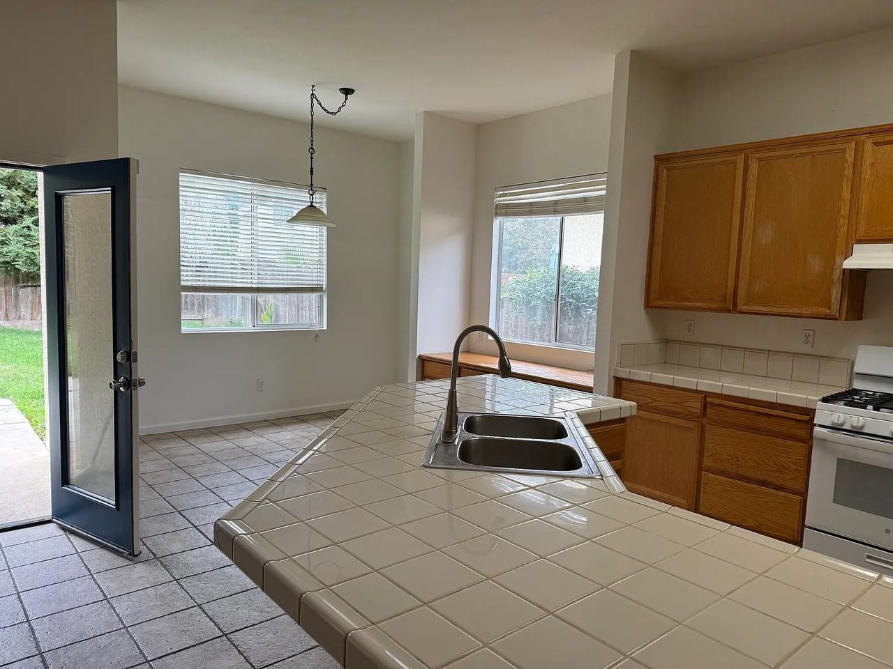 2505 Shell Ct #NA - Photo 7 of 11