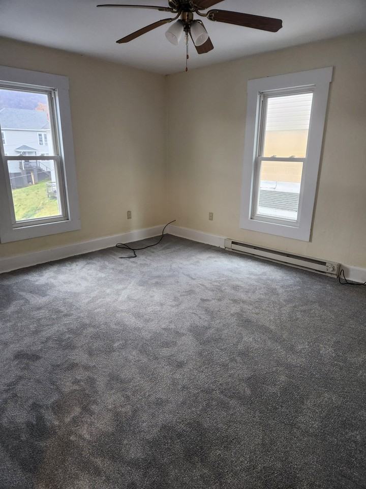 122 Spring Street, Apt B, Keyser WV 26726 - Photo 3 of 8