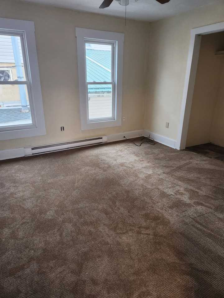 122 Spring Street, Apt B, Keyser WV 26726 - Photo 5 of 8