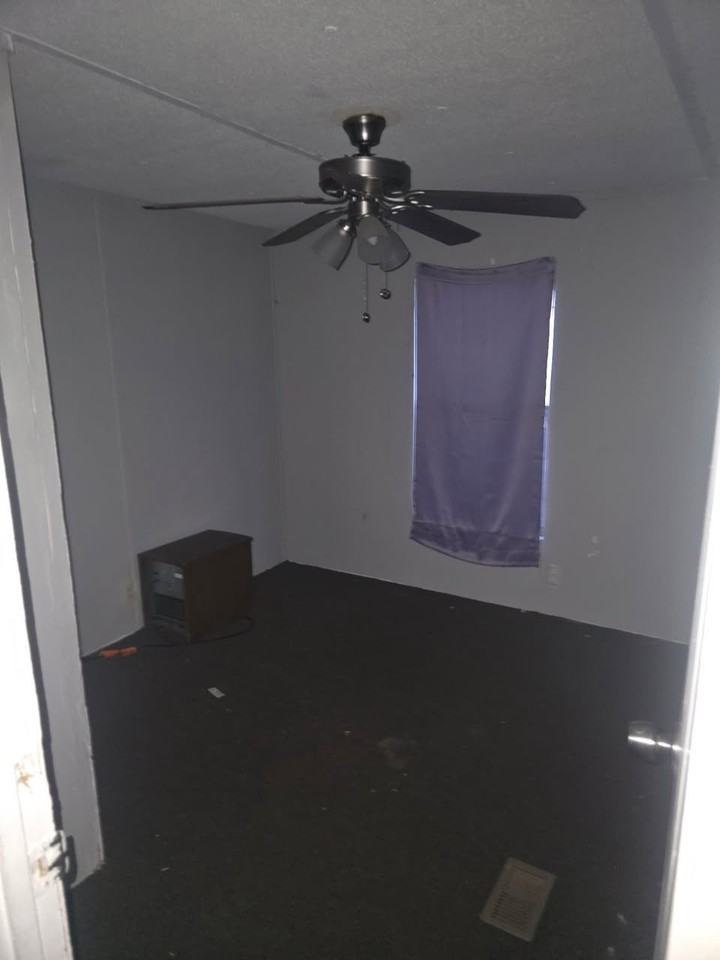 110 Deborah Dr #15 - Photo 7 of 12