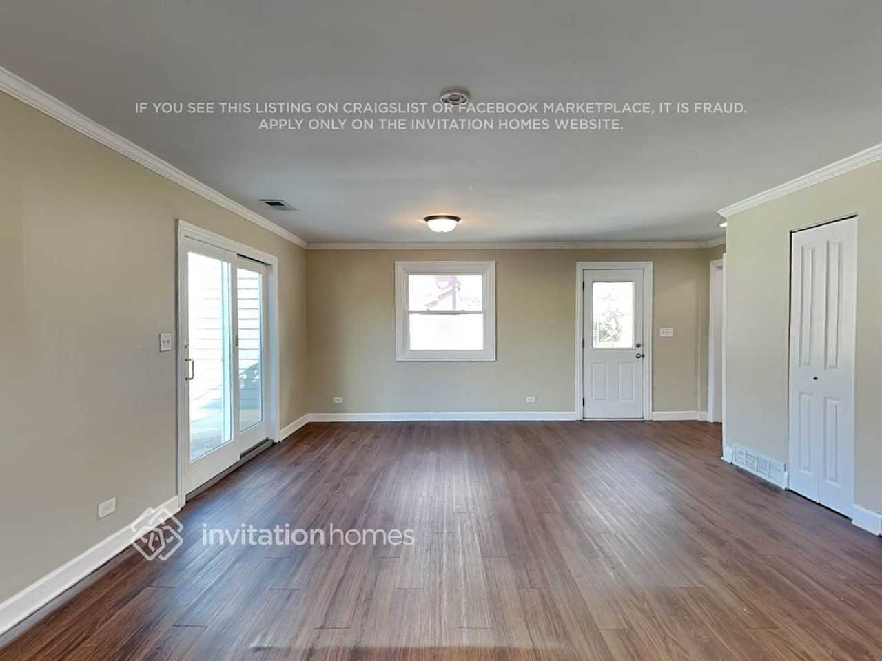 336 W Brookfield St - Photo 6 of 19