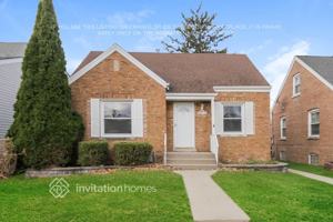 featured image of 10714 South Kedzie Avenue