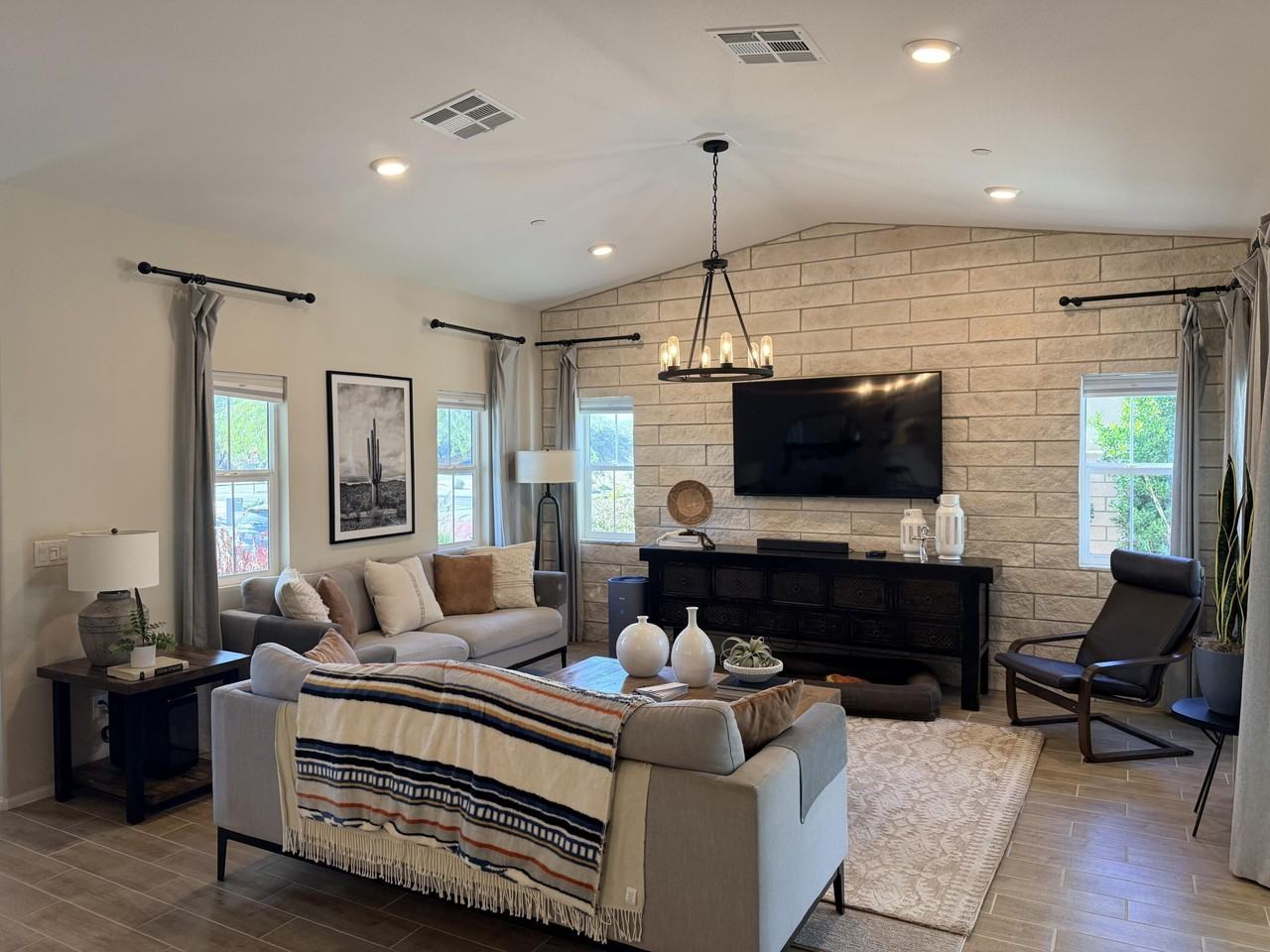 67924 Rio Vista Dr - Photo 3 of 15