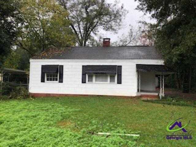 212 Arnold Boulevard