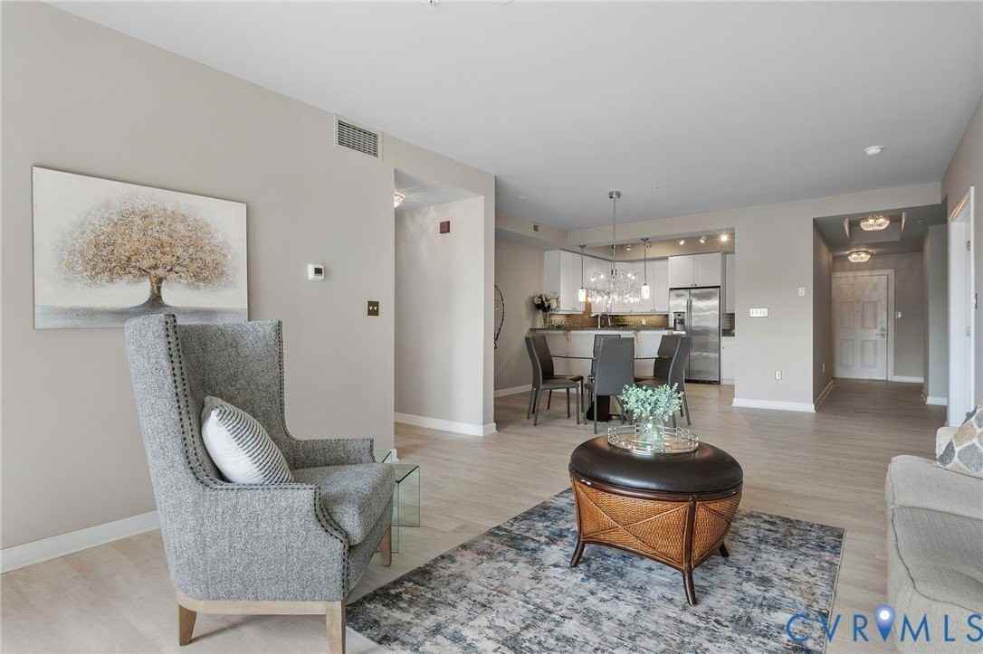 4820 Old Main Street #405 - Photo 4 of 36