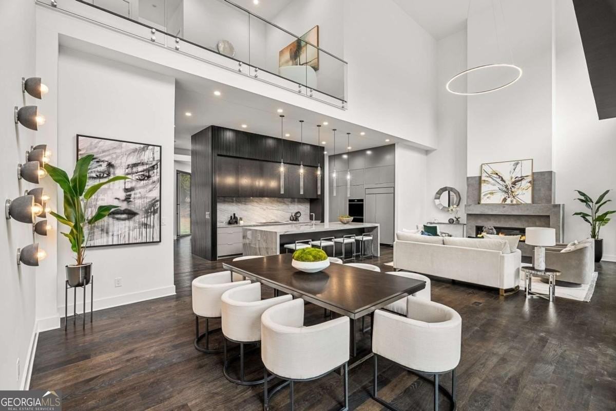 19 Spruell Springs Rd - Photo 3 of 29