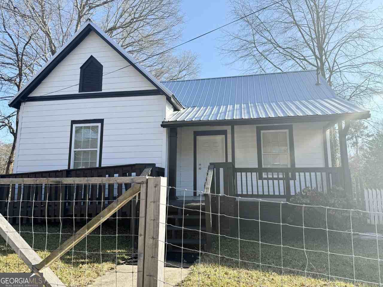 920 Greenville Street - Photo 2 of 3