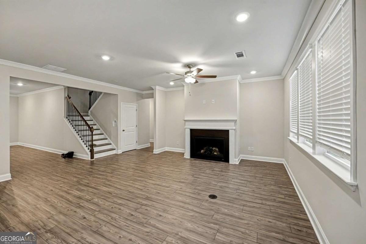 3068 Shirecrest Ln - Photo 5 of 40