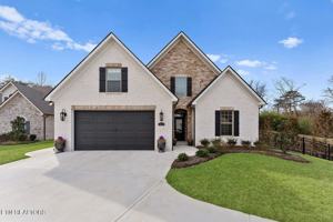 featured image of 8513 Sunscape Ln