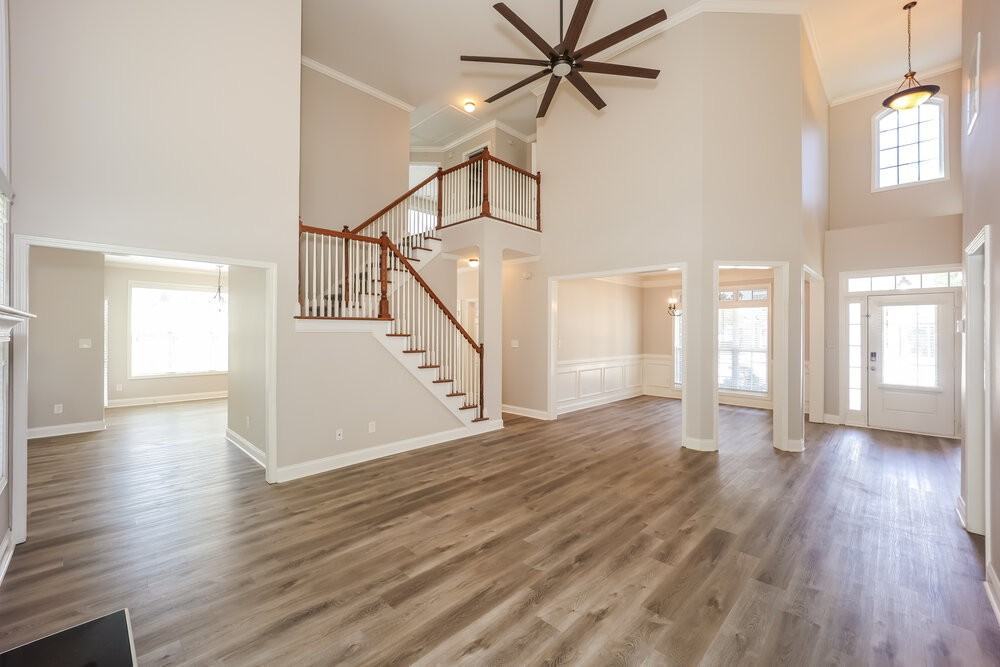 106 Fairway Dr - Photo 4 of 17