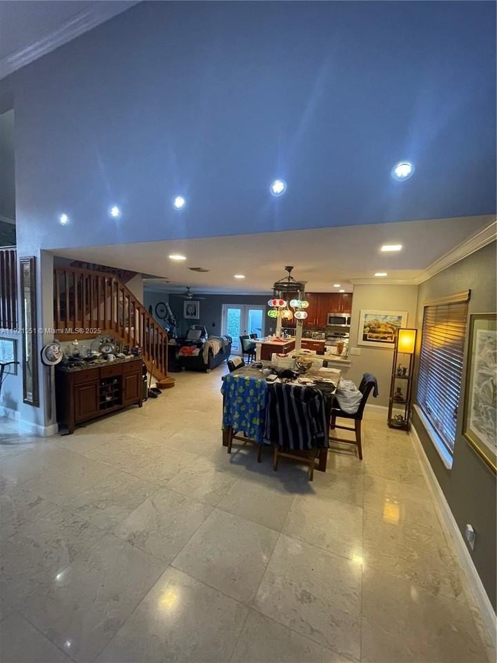 3486 Sw 51st St #3486 - Photo 3 of 20