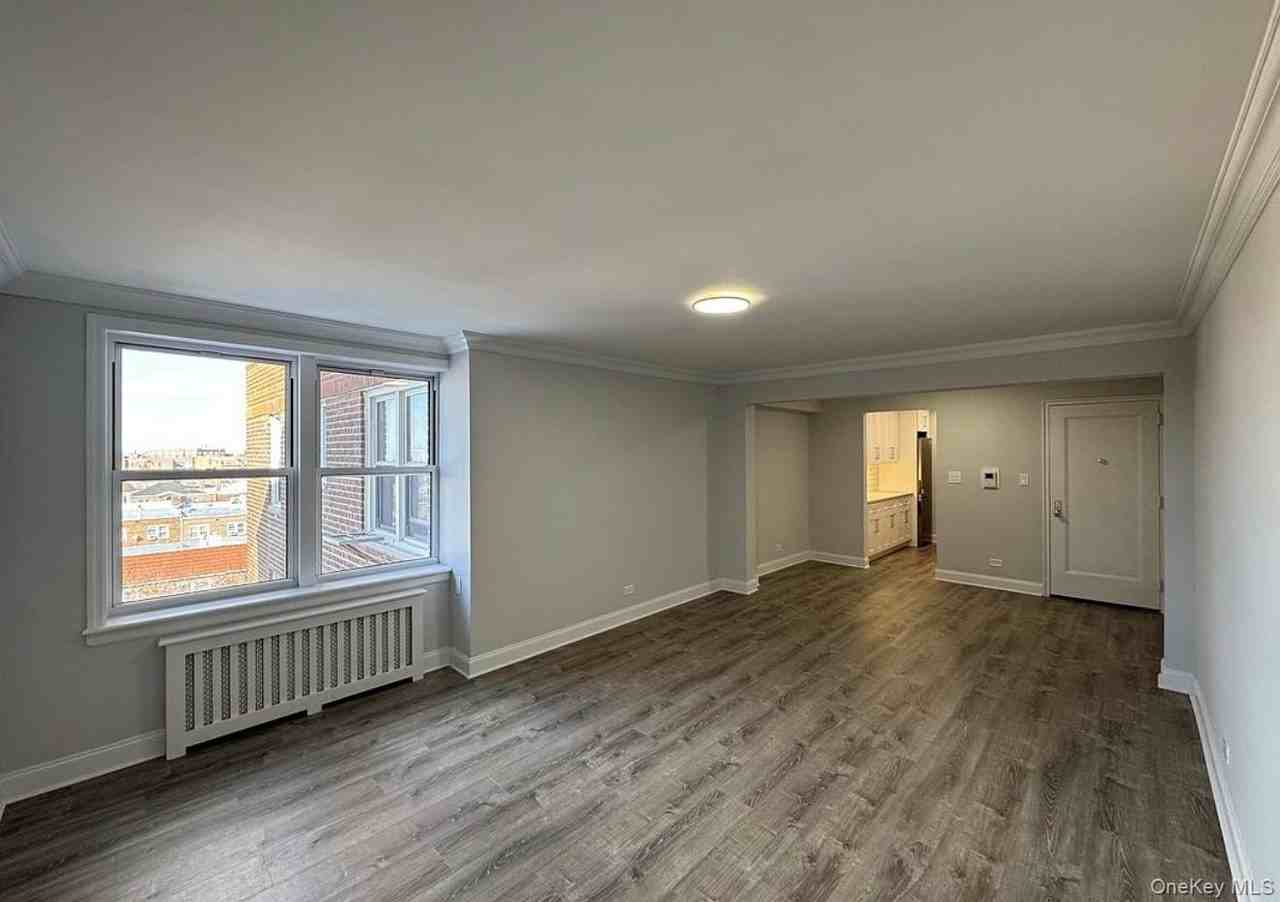 10525 64th Ave Ste 2j #2J - Photo 3 of 7