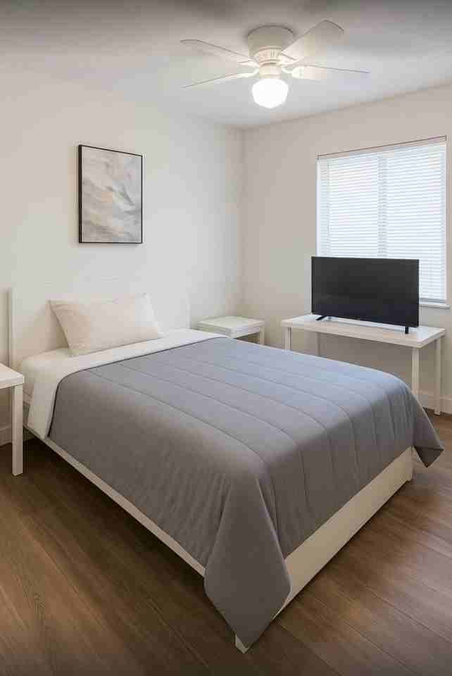 La Mancha Ave - Photo 4 of 4