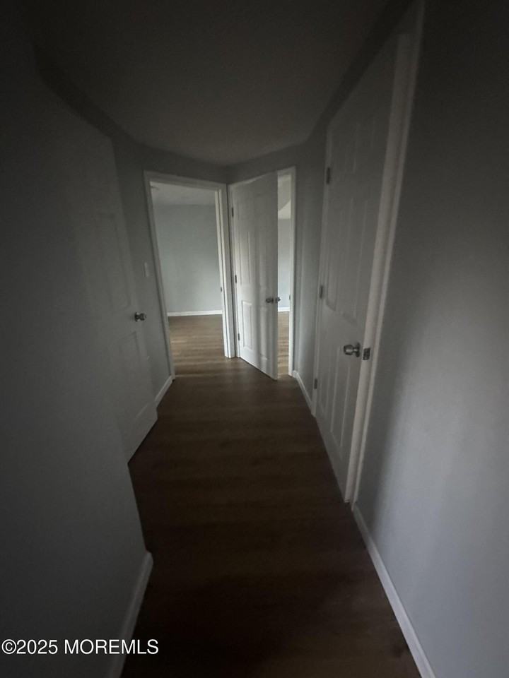 244 Perrineville Road - Photo 6 of 9