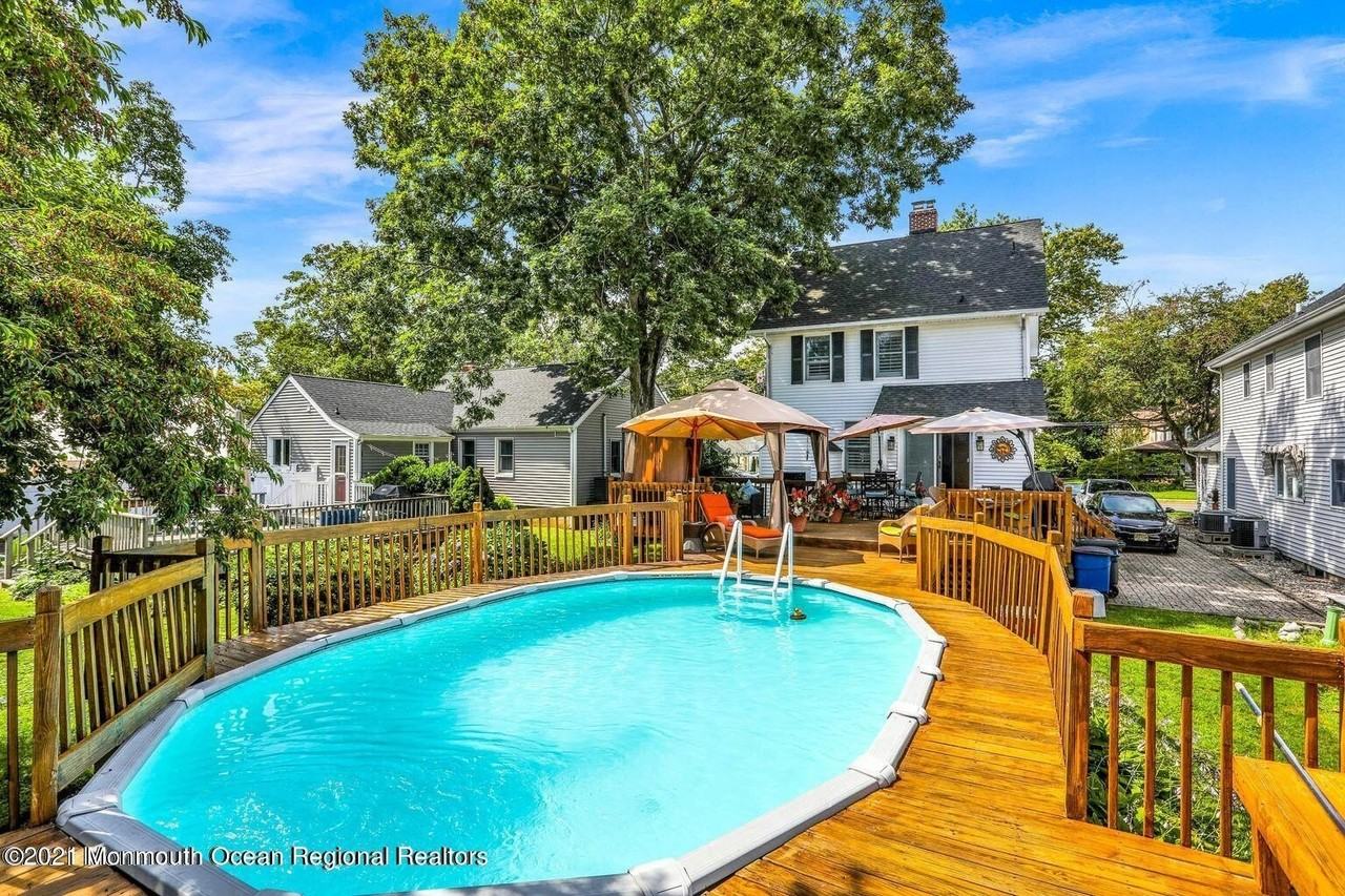 370 Main Street - Photo 3 of 34