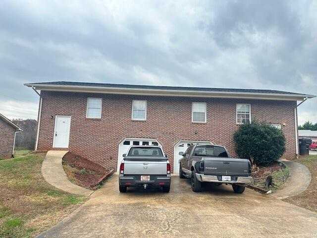 1752 31st Street Northeast