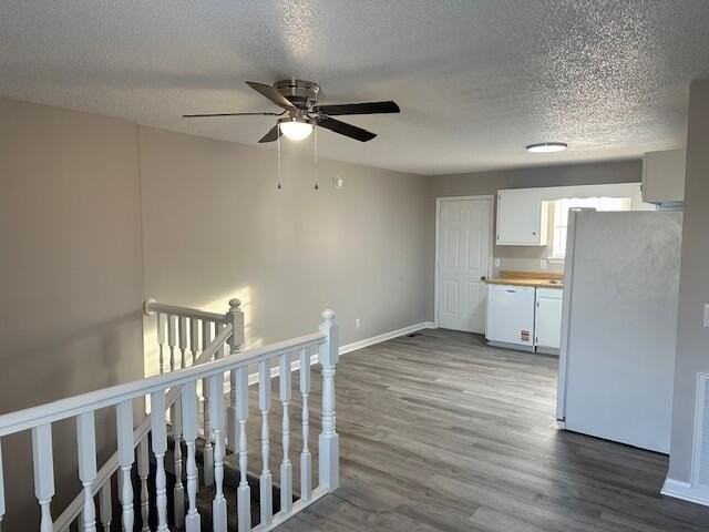 1752 31st St Ne - Photo 3 of 16