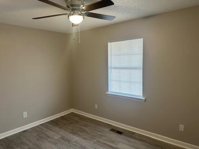 1752 31st St Ne - Photo 6 of 16