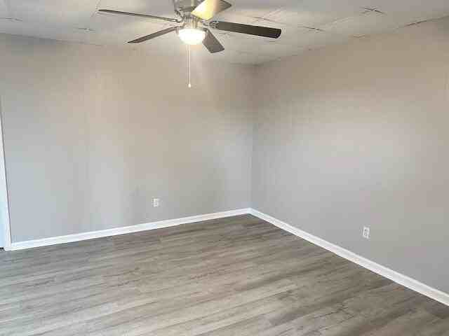 1870 Green Dr Nw - Photo 2 of 9