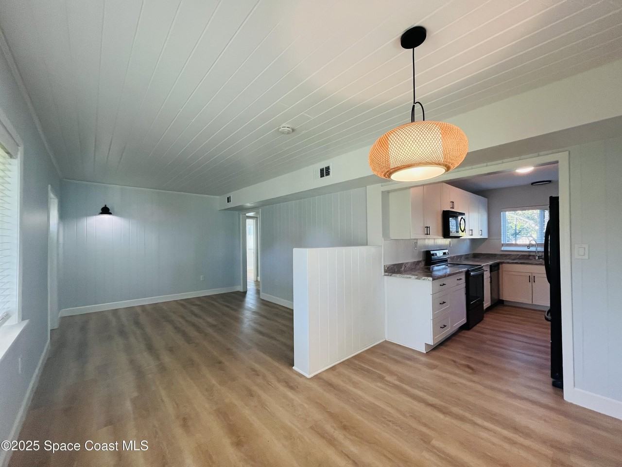 66 Tennessee Ave - Photo 5 of 16