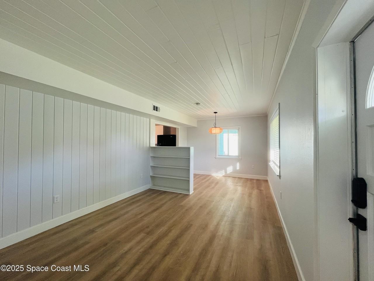 66 Tennessee Ave - Photo 7 of 16