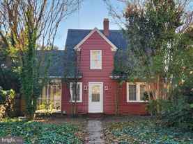 114 North Pine Street - Photo 1 of 1