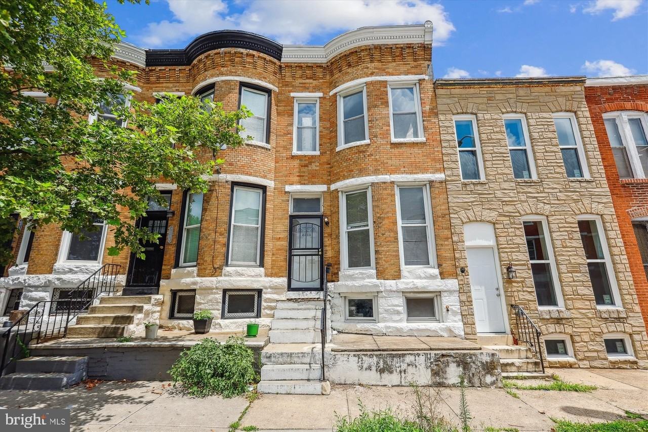 2315 Mcculloh St - Photo 2 of 40