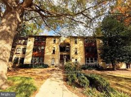 featured image of 9633 White Acre Road #B4