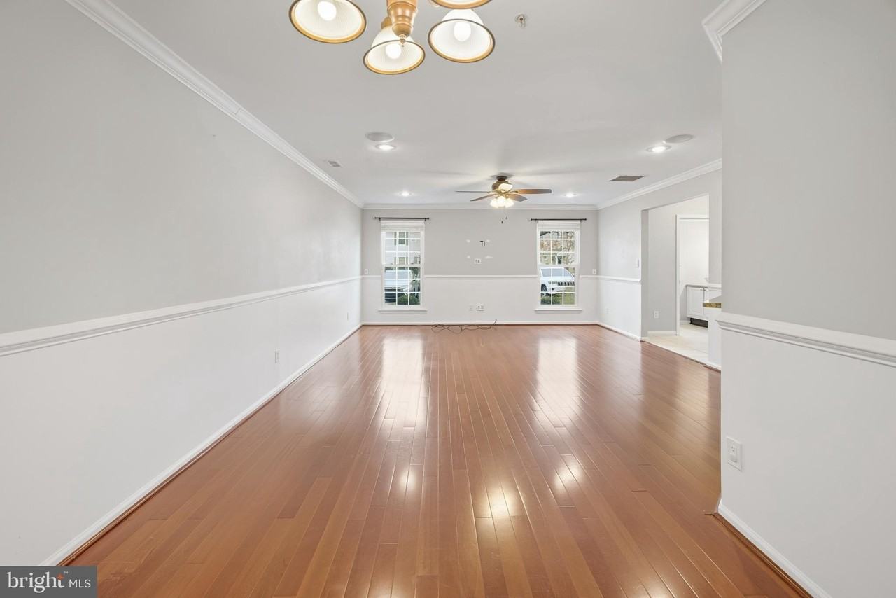 1401 Wharton Rd - Photo 5 of 40