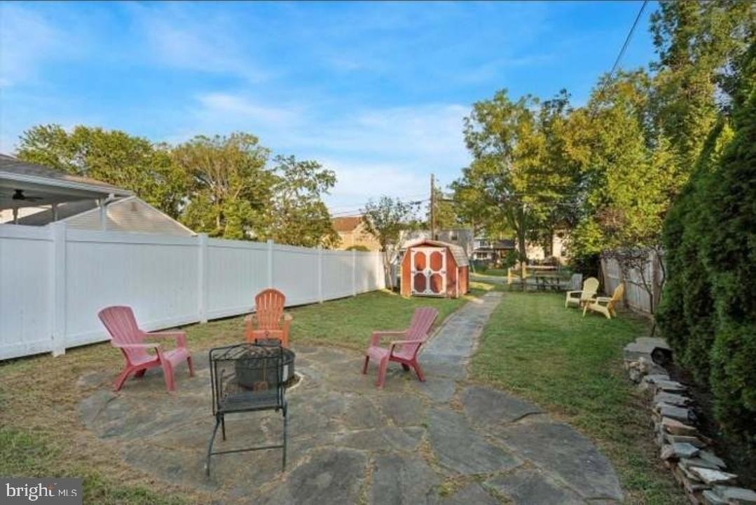 617 Manchester Ave - Photo 6 of 17