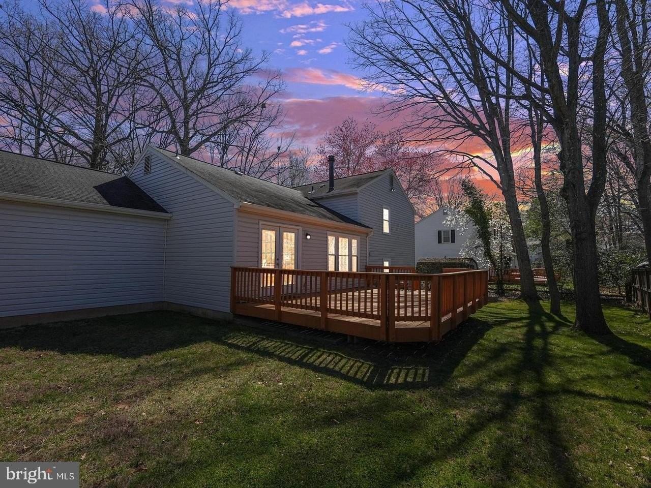 5112 Bradfield Dr - Photo 2 of 20