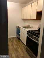 featured image of 2752 Hollywood Road