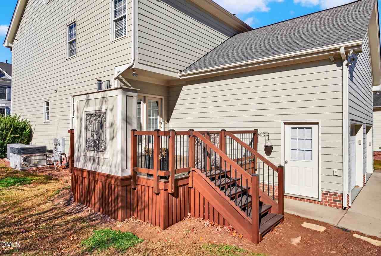 102 Madison Grove Pl - Photo 6 of 27