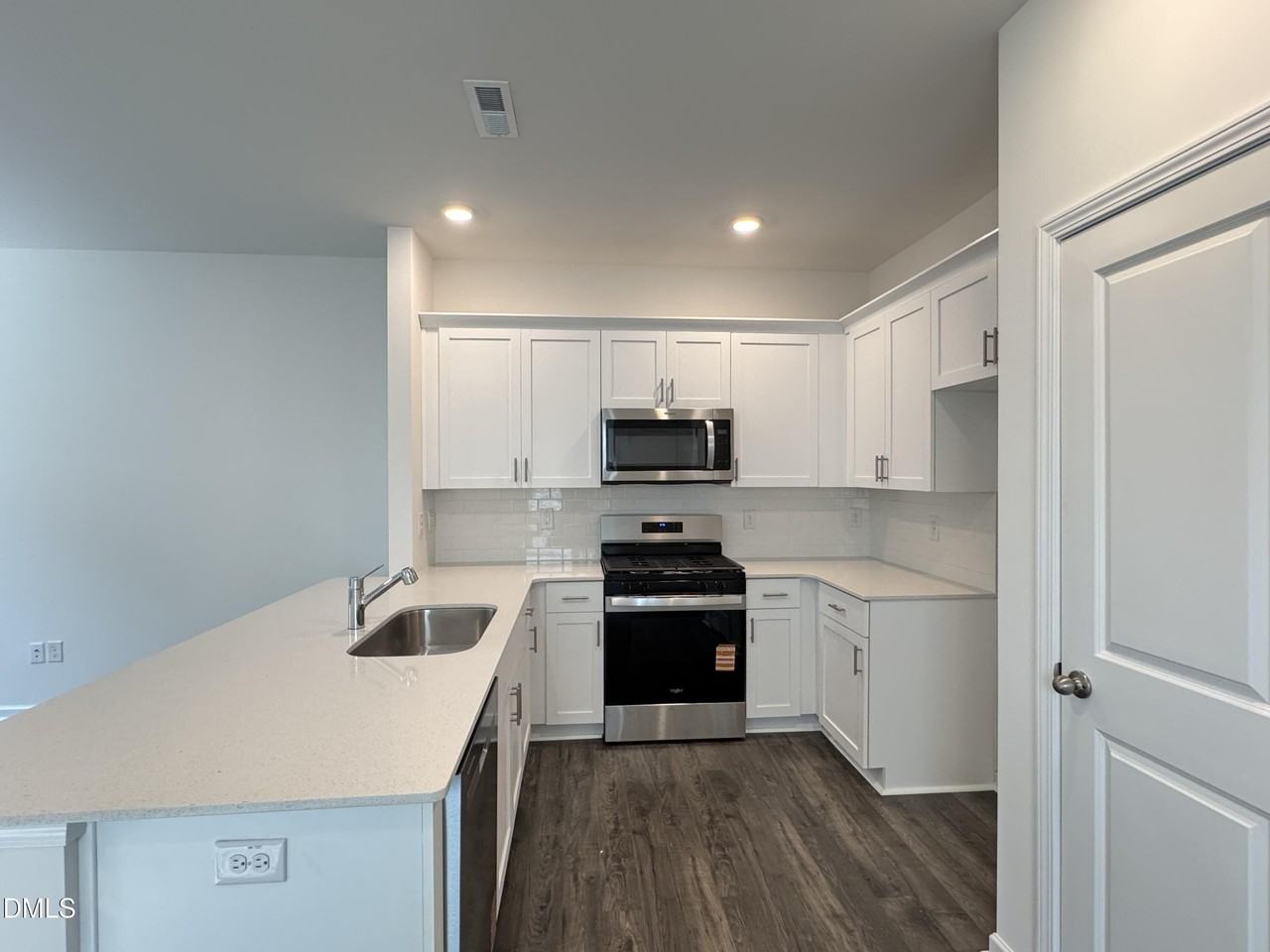 413 Belgian Red Way - Photo 4 of 19