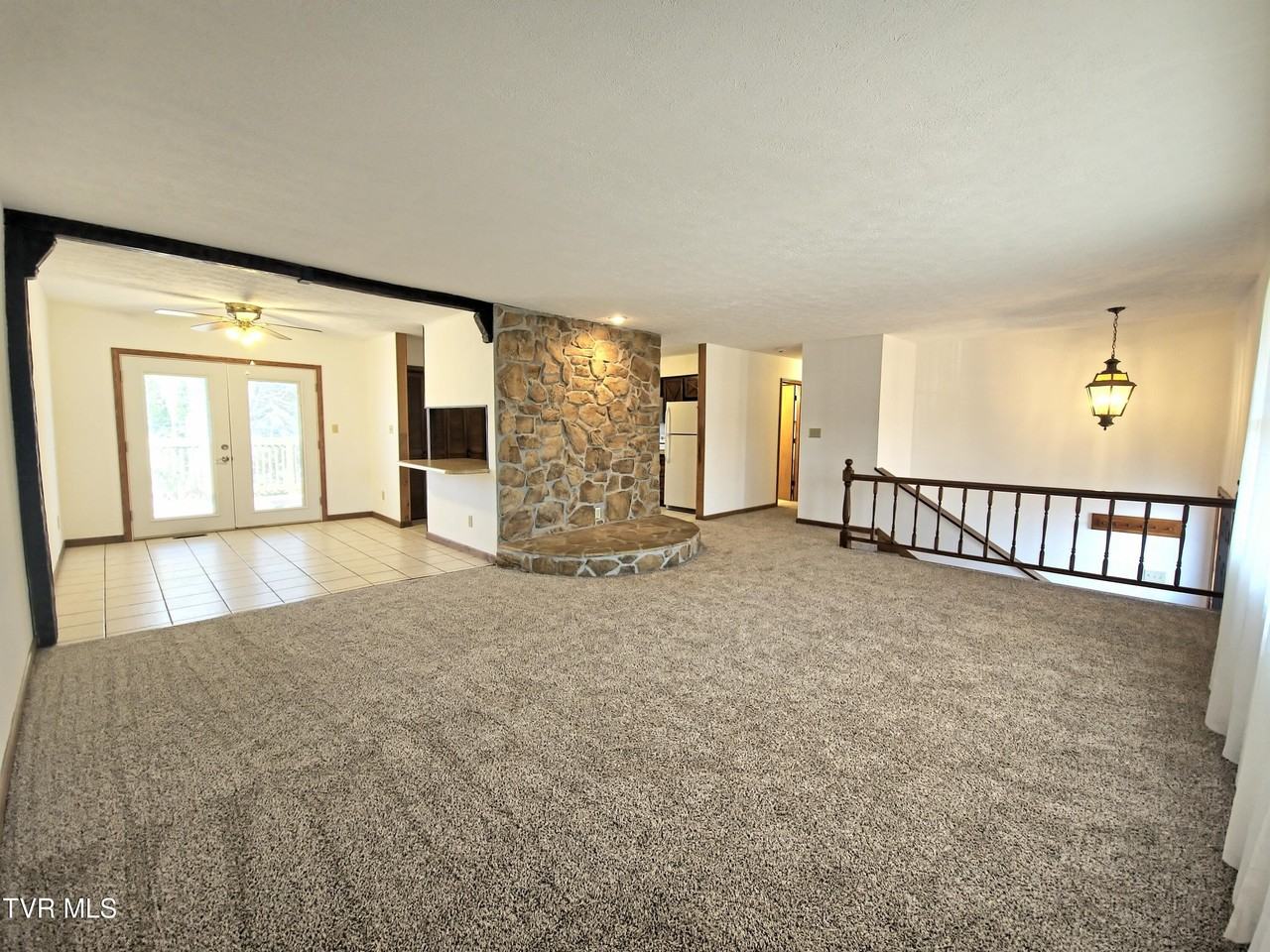 2910 Newbern Dr - Photo 7 of 21