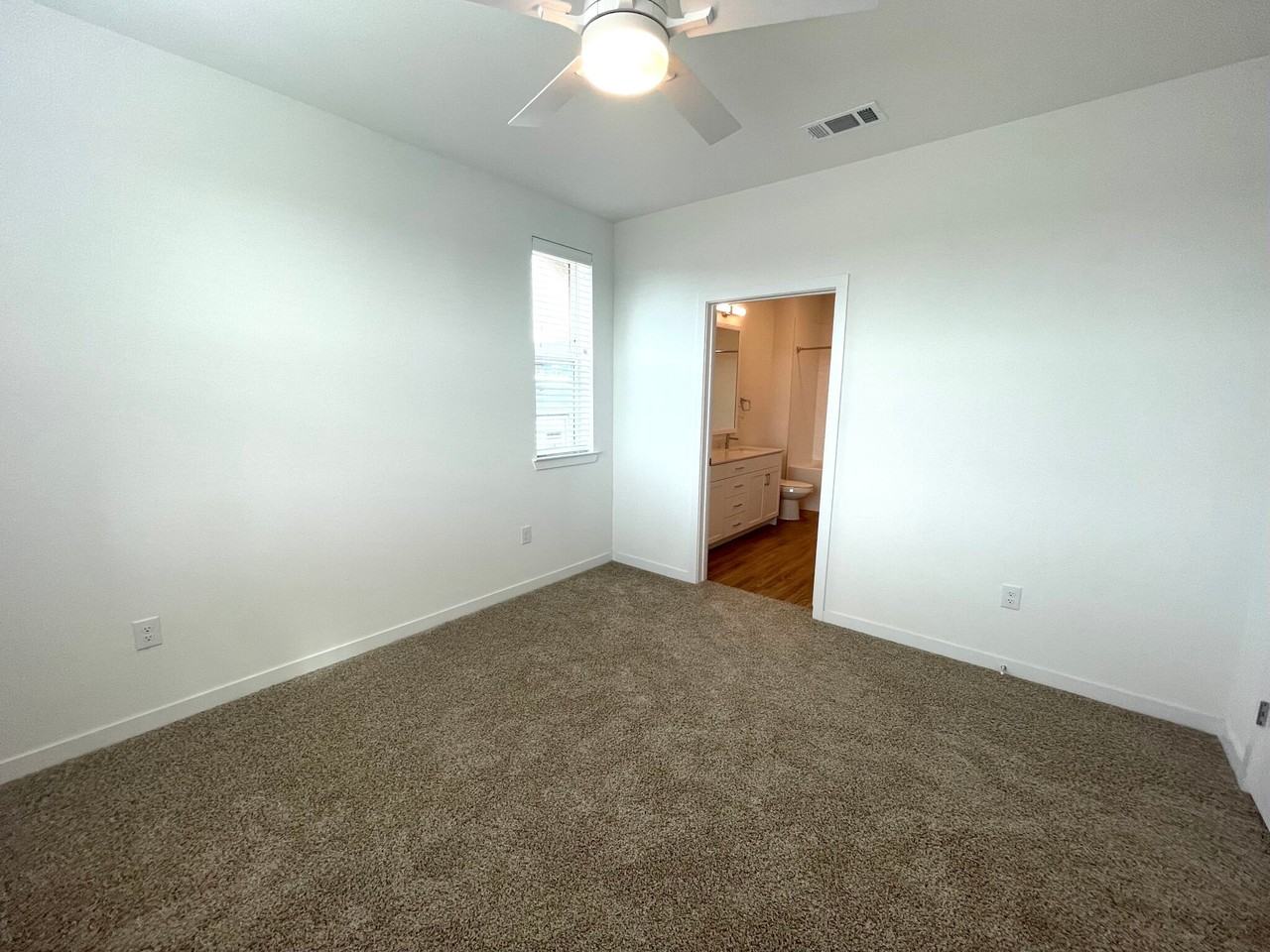 19365 Wilke Lane #02-199 - Photo 4 of 11