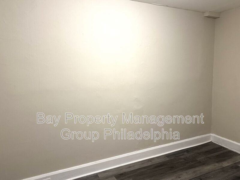 425 Highland Ave #A - Photo 5 of 27