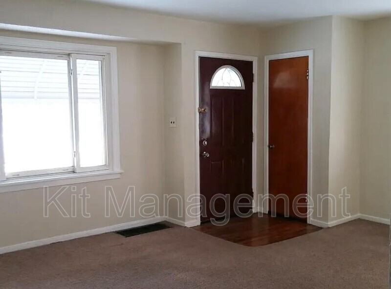 34 W Poinsetta Ave - Photo 2 of 9