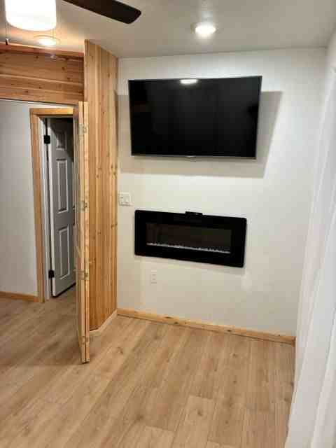 1320 Woolner Ave - Photo 3 of 27