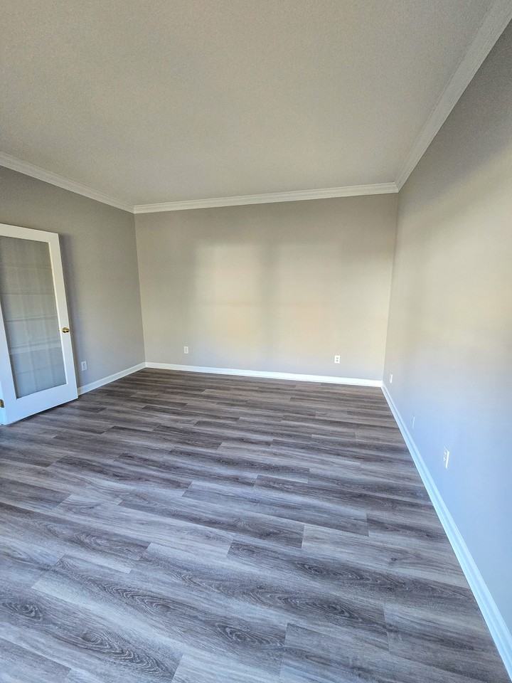 2205 Dungiven Ct - Photo 6 of 50