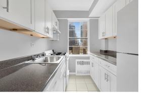 225 East 46th Street #9C - Photo 1 of 1