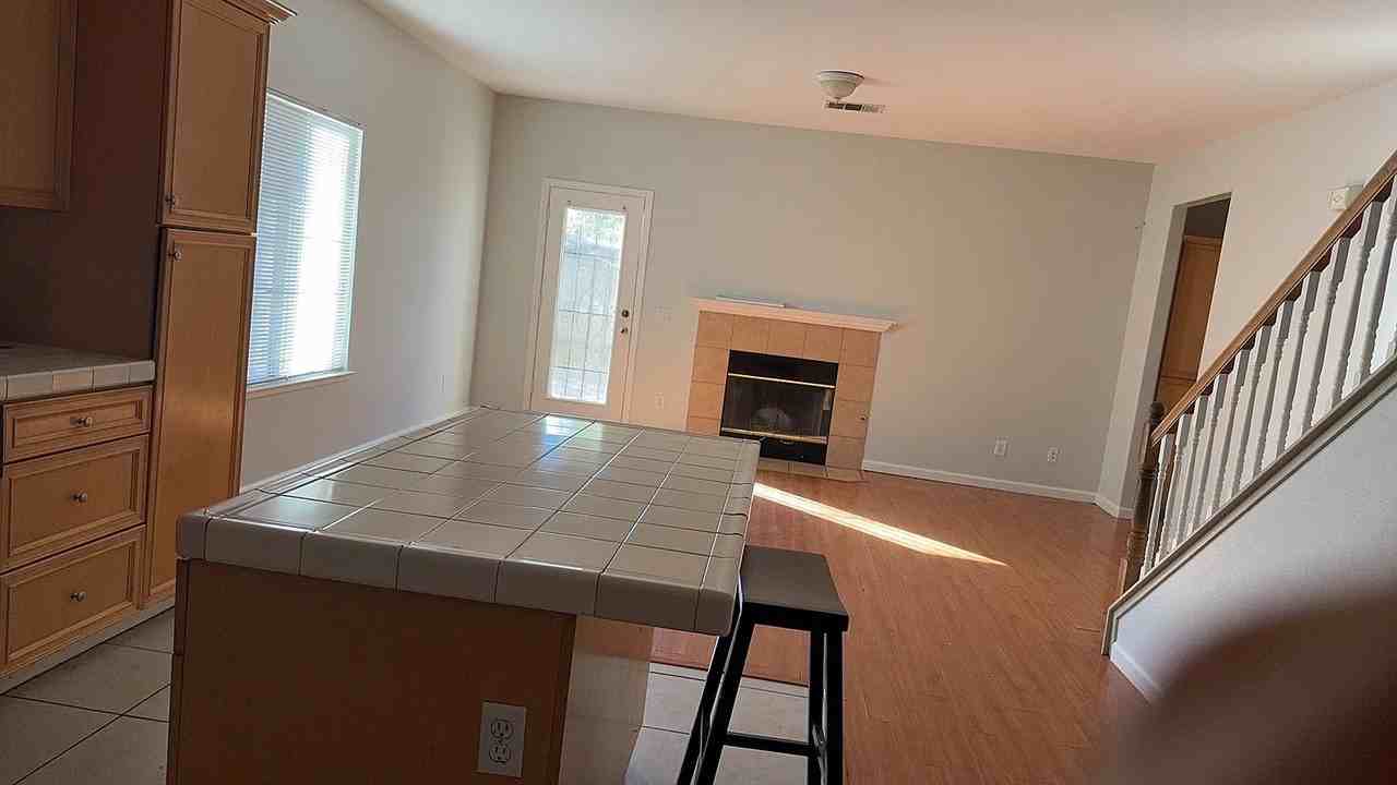 17 Caina Court - Photo 2 of 8