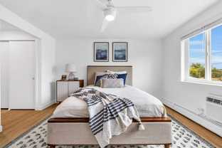 1070 Es - Photo 1 of 1