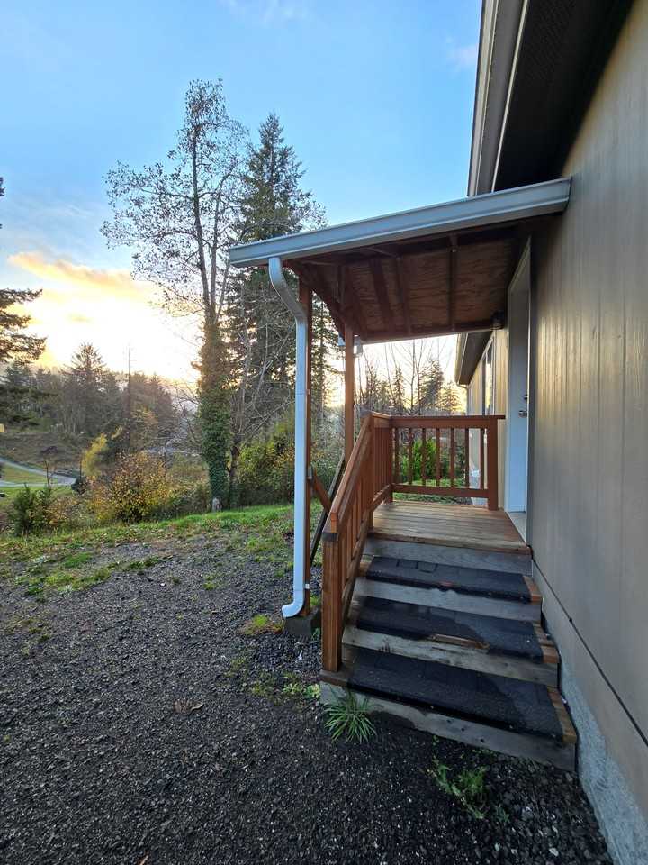 15 N Hillside Dr - Photo 4 of 49