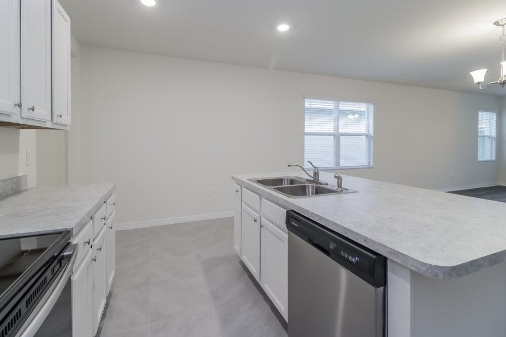 3914 Angola Ln - Photo 7 of 16