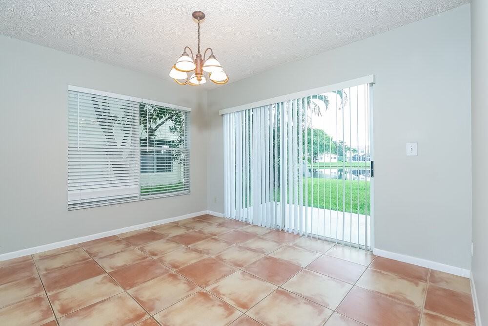 8748 Jade Ct - Photo 5 of 17