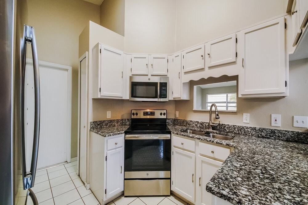 1446 Pon Pon Ct - Photo 6 of 16